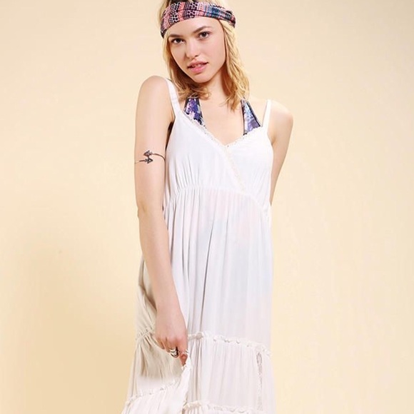 RESERVED Urban Outfitters 6 Shore Road Twin Isle