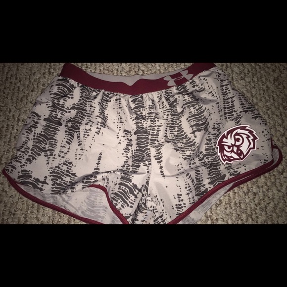Under armour temple running shorts