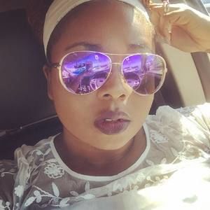 Meet your Posher, Regina