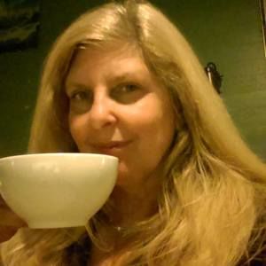 Meet your Posher, Michele