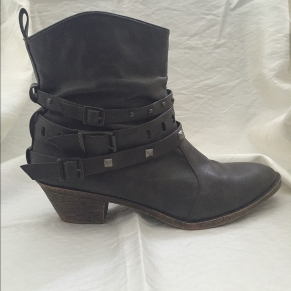 Cowboy boots - Picture 3 of 4