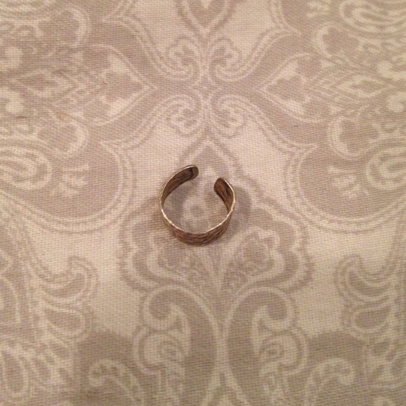 Earring cuff - Picture 2 of 2