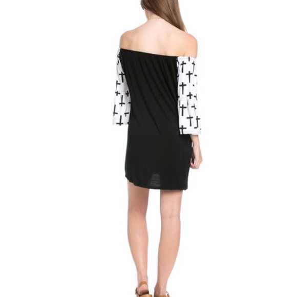 💙 Host Pick  Off the Shoulder Dress - Picture 4 of 5