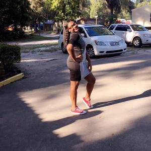 Meet your Posher, Glenda