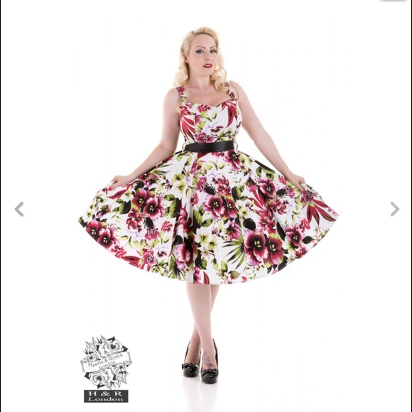 Hearts & Roses London Dresses & Skirts - 🎉HP🎉Hearts & Roses Rockabily Retro Dress NWT
