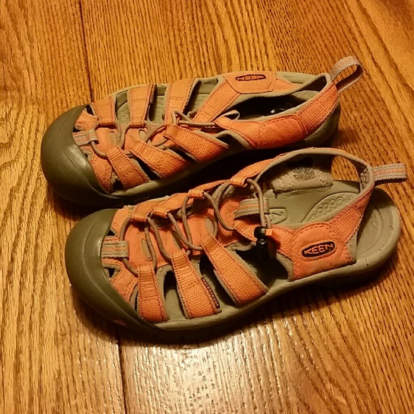 orange keen sandals