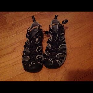 Keen Sandals--PRICE LOWERED!