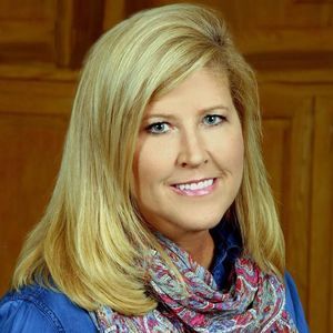 Meet your Posher, Julie
