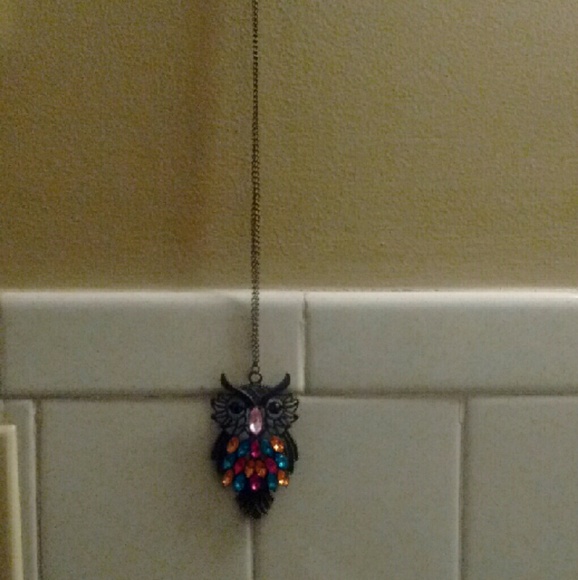 Bejeweled metal owl necklace