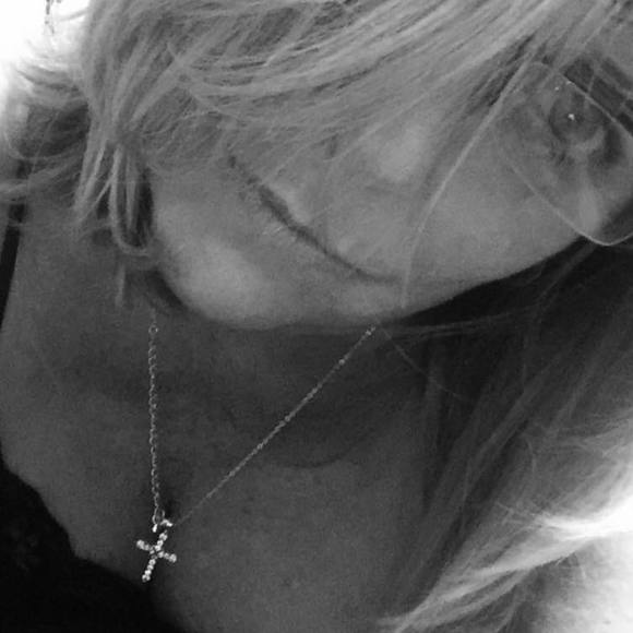 Meet your Posher, Carlene - Picture 1 of 1