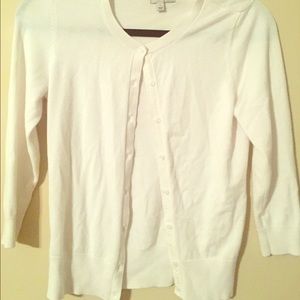 Super cute Halogen 3/4 Cardigan in White!