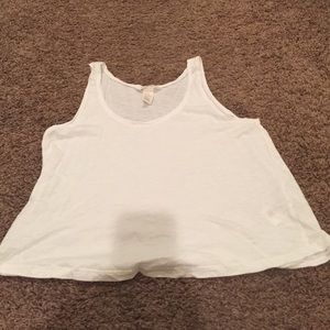 White crop top tank