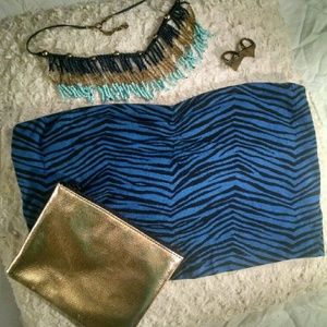 Rue 21 Blue Zebra Crop Top
