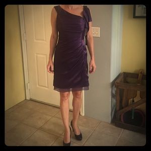 Gorgeous, never worn purple Vera Wang Dress!!