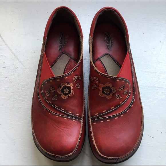 Spring Steps.  COMFY!!