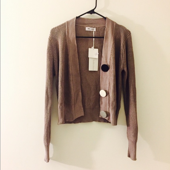 CLimport large button taupe open knot cardigan - Picture 1 of 4