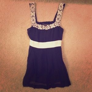 black beaded boulder strap tank top