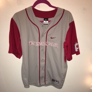 WSU Nike dri-fit baseball jersey 🎈