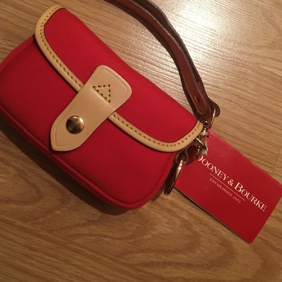 Dooney & Bourke Wristlet