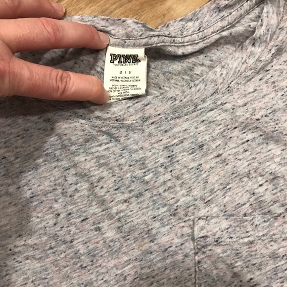 ❗️sold❗️VS Pink long-sleeve shirt - Picture 2 of 4