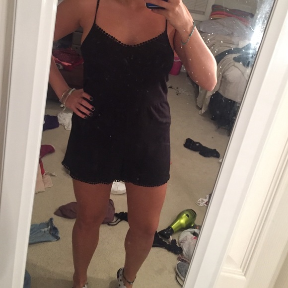LA Hearts PacSun black romper - Picture 3 of 3