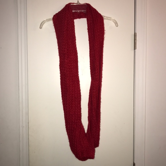 Red Infinity Scarf - Picture 2 of 2