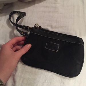 Coach wristlet, black✨