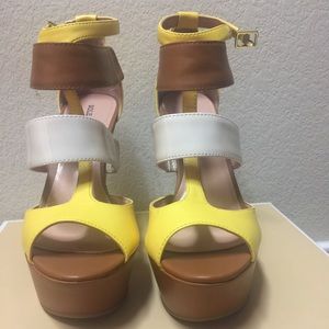 Sole Society Nordstrom's wedges NWOT, sz 6.5