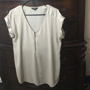 Express cream/silver top w/ antiqued gold zipper