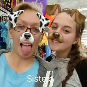 Meet your Posher, Katelyn