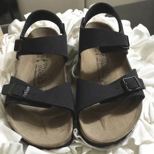 Birki's original Birkenstock Montego Sandals