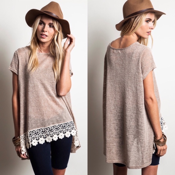 ❣️LAST❣️ Mocha Burnout Floral Hem Loose Chic Top - Picture 3 of 4