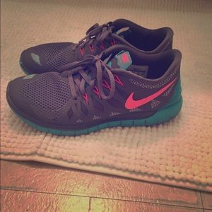 Nike Free Tennis shoes