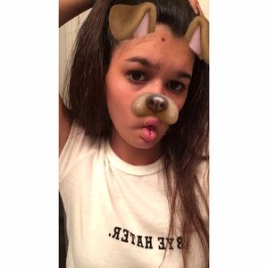 Meet your Posher, Halie