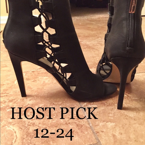 BCBG Stiletto Heels Size 10 🎉HOST PICK 12/24🎉