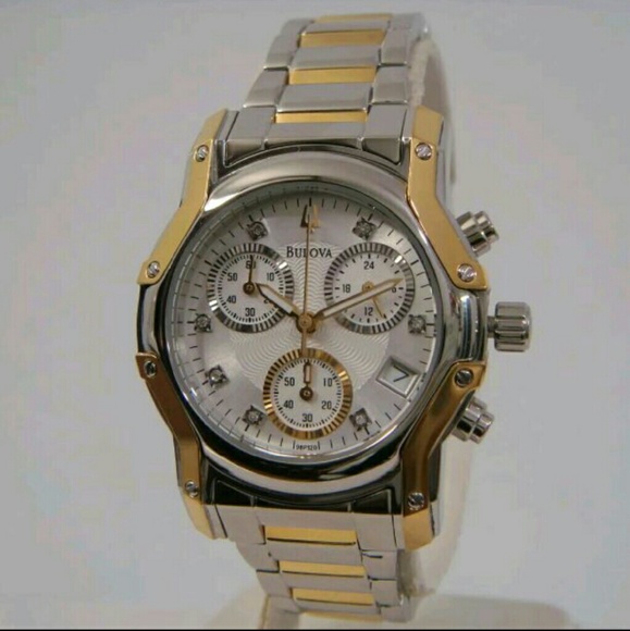 NWT Bulova wintermoor diamonds watch