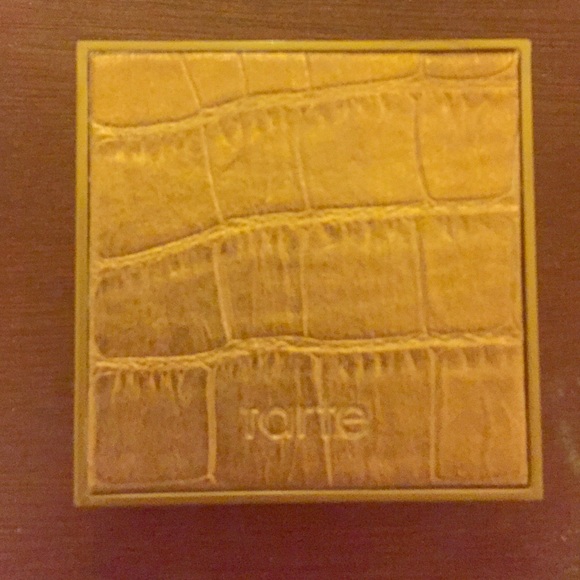 Tarte waterproof bronzer