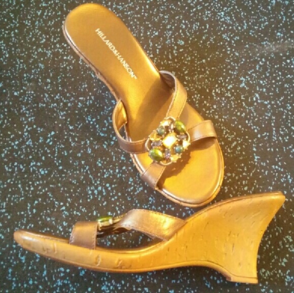 Bronze, jeweled wedge/sandal..... - Picture 3 of 3