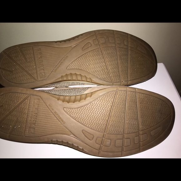 Sperry Boat Shoes - Picture 4 of 4