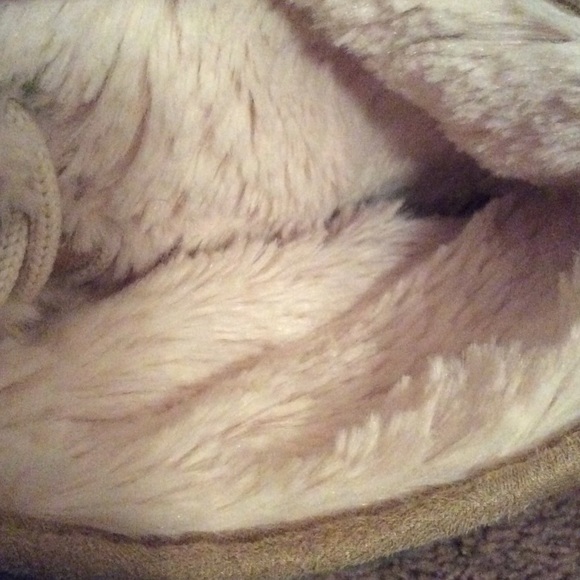 Colorful slippers! - Picture 2 of 2