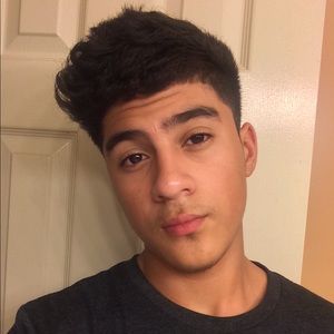 Meet your Posher, Omar