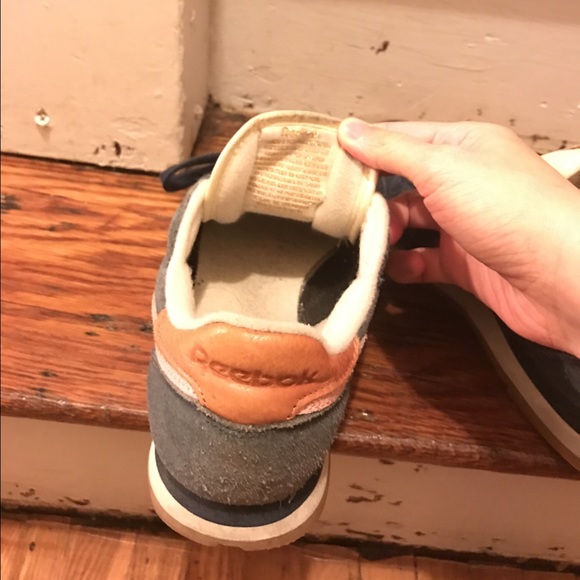 SOLD Reebox classic - Picture 4 of 4