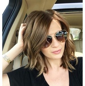 Meet your Posher, Brooke