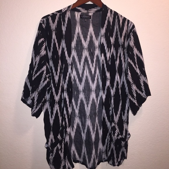 Tribal print light weight cardigan