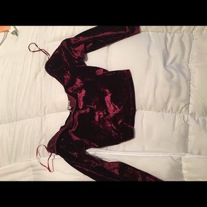 Red velvet half shirt