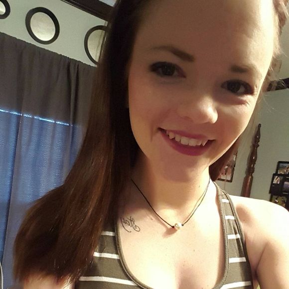 Meet your Posher, Carley