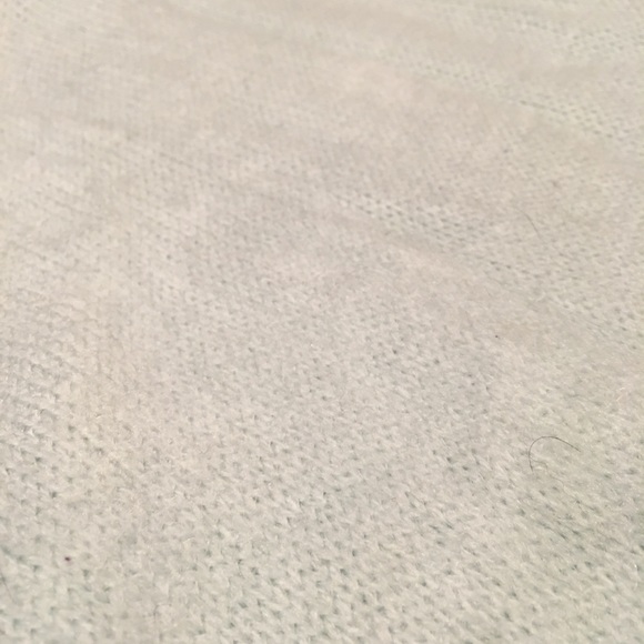 ⚡️3 for &10 SALE Mint green mini infinity scarf - Picture 3 of 3