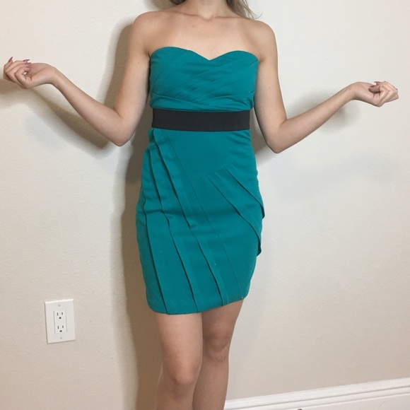 Aqua strapless dress G by Guess