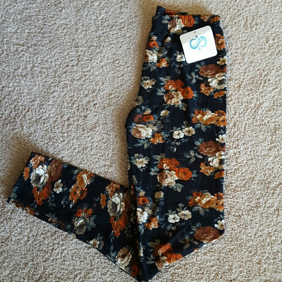 Sold out! Fall Print Floral Leggings! - Picture 3 of 4