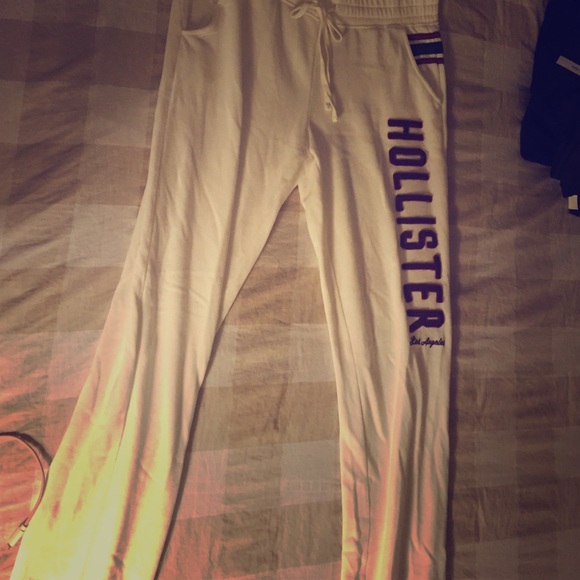 New Hollister sweats never been used